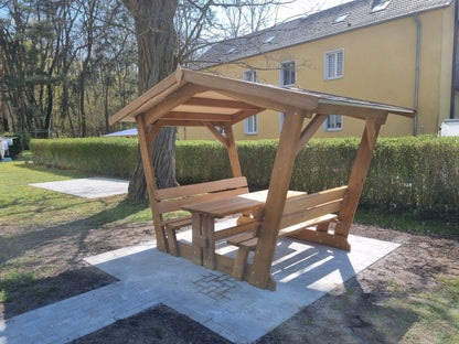 Sitzgruppe Waldschänke "Klaus" Eiche Sitzgruppe Waldschänke "Klaus"